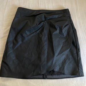 Xs Abercrombie faux leather skirt never worn